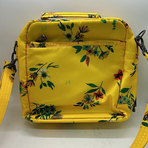 Lug Ranger Yellow Floral Quilted Crossbody Bag & Wristlet Purse Bag 🌼🌼 - Picture 4 of 11